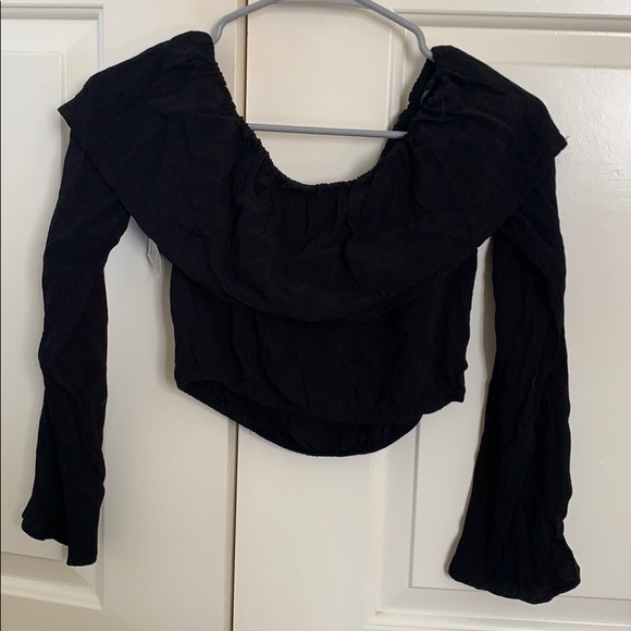 Black Off the Shoulder Top - Picture 3 of 3